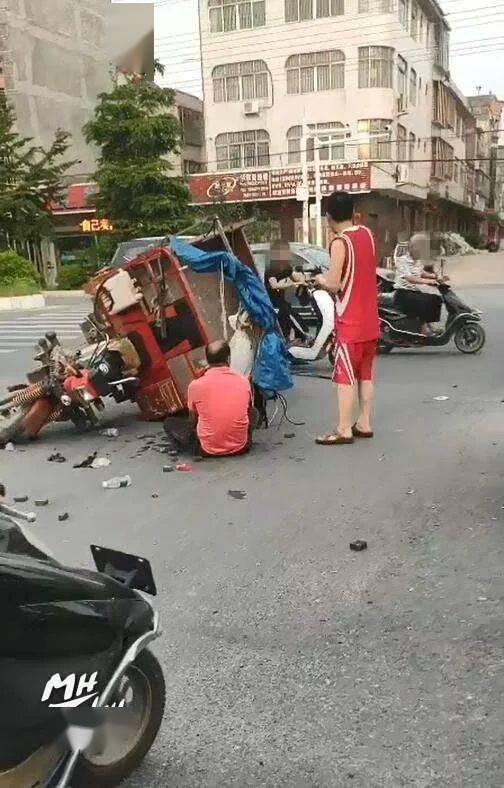 电动车事故事件最新爆料,揭秘连环事故背后的真相  第1张